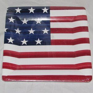 PPD Paper Products Design American Flag USA Buffet Weight Dinner Plates 10"